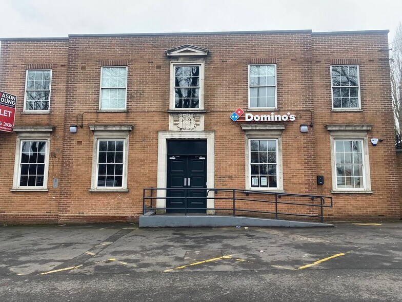 840 Kingstanding Rd, Birmingham à louer - Photo de l’immeuble – Image 2 sur 10