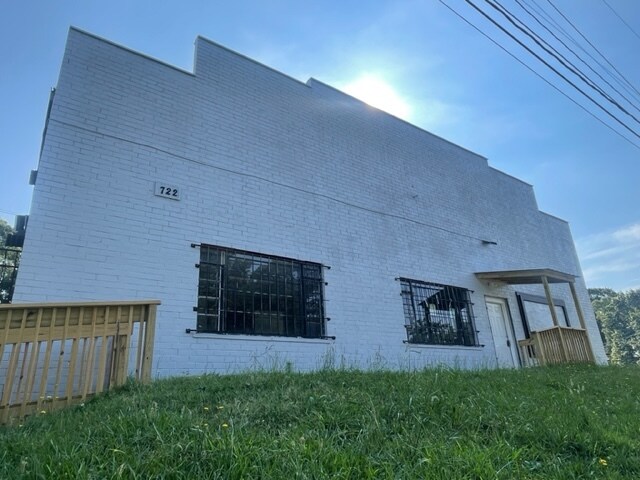 722 Hayne St, Spartanburg, SC à louer - Photo de l’immeuble – Image 2 sur 4