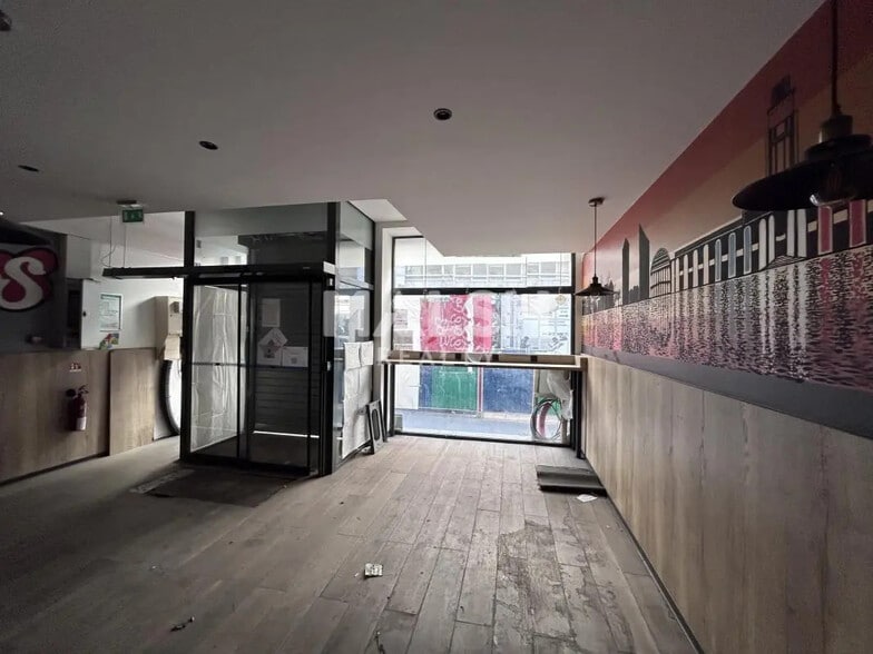 Local commercial dans Villeurbanne à louer - Photo intérieure – Image 2 sur 4