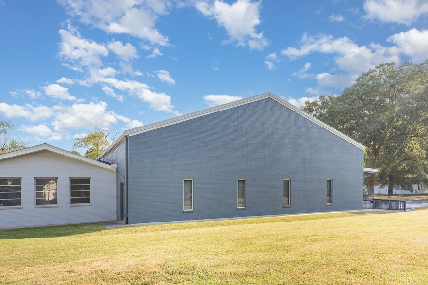 420 Paul St, Rocky Mount, NC à louer - Photo de l’immeuble – Image 2 sur 21