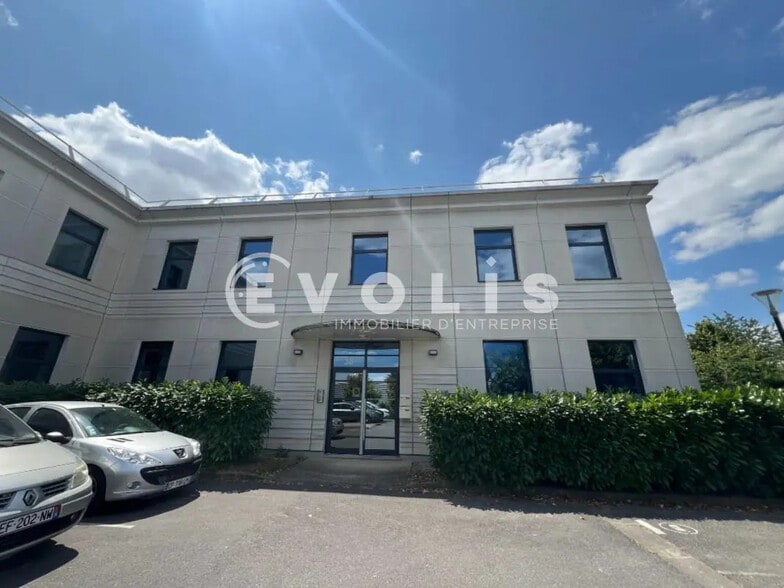 Bureau dans Créteil à louer - Photo de l’immeuble – Image 2 sur 15