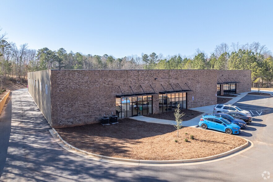 1325 Calvary Creek Pky SW, Gainesville, GA à louer - Photo de l’immeuble – Image 2 sur 12