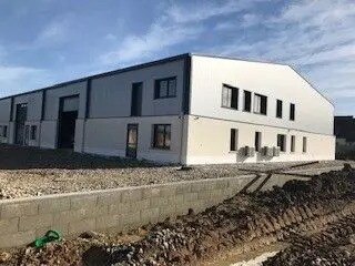 Industriel/Logistique dans Limours à louer Photo de l’immeuble– Image 1 sur 4