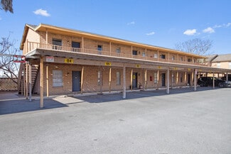 Plus de détails pour 1500 Sam Houston, Harlingen, TX - Logement à vendre