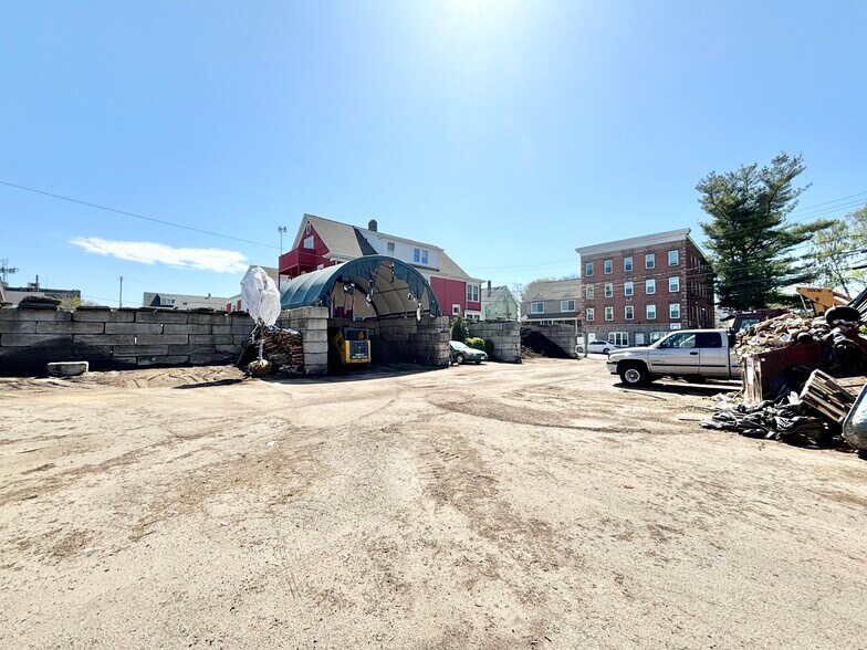 41 Liberty St, Stamford, CT à louer - Photo de l’immeuble – Image 3 sur 5