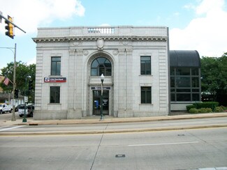Plus de détails pour 102 S Galena Ave, Dixon, IL - Bureau/Local commercial à louer