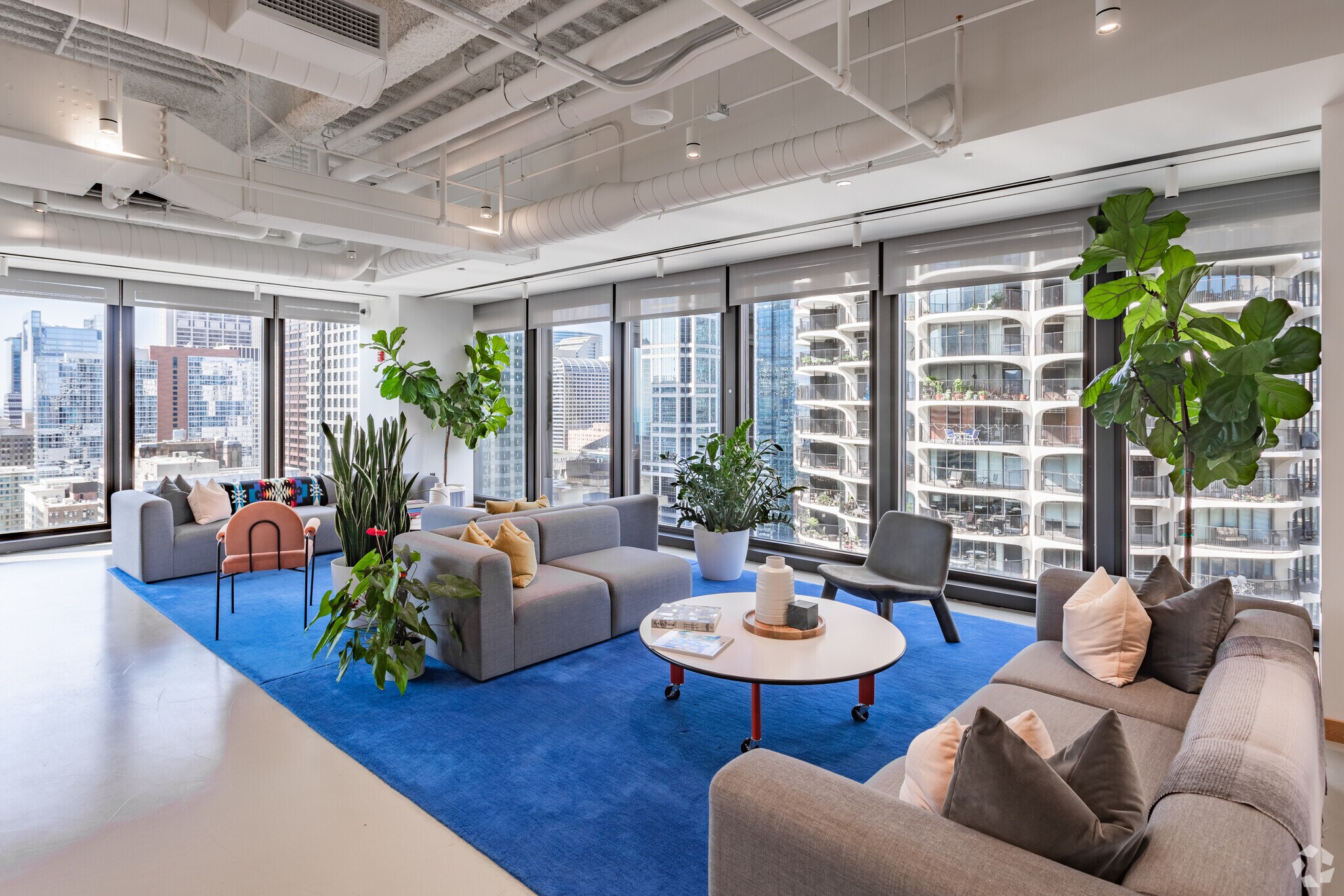 330 N Wabash Ave, Chicago, IL à louer Photo intérieure– Image 1 sur 21