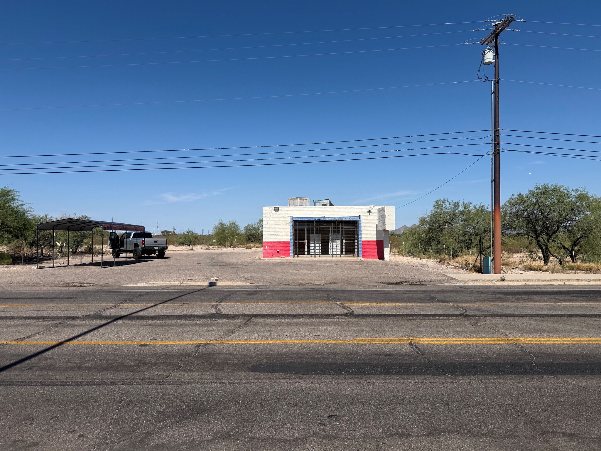 6402 S Park Ave, Tucson, AZ à vendre Photo de l’immeuble– Image 1 sur 5