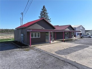 Plus de détails pour 43748/43752 NY-12 Rt, Alexandria Bay, NY - Local commercial à vendre