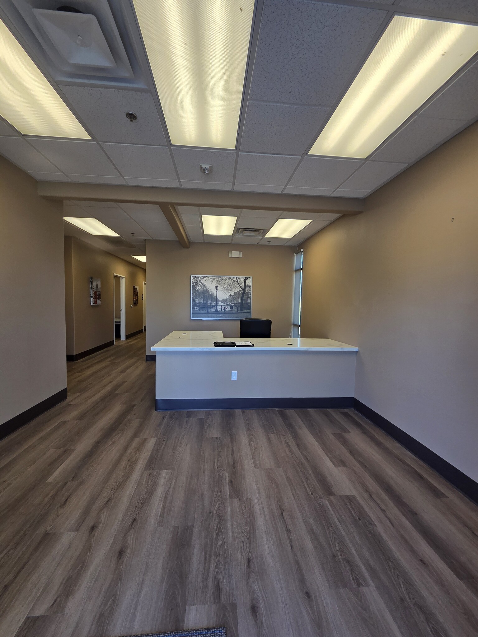 1510 W Horizon Ridge Pky, Henderson, NV à vendre Photo intérieure– Image 1 sur 6