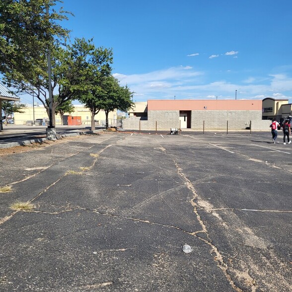 4100 Bonham Ave, Odessa, TX à vendre - Photo de l’immeuble – Image 2 sur 3