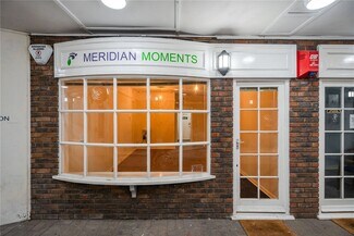 Plus de détails pour 1 Regent Arcade, Grimsby - Local commercial à louer
