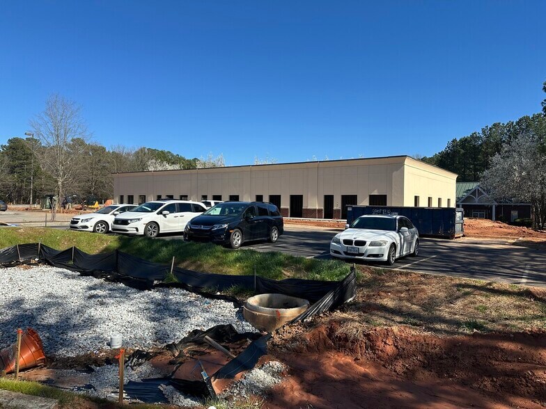 5105 Jefferson Rd, Athens, GA à louer - Photo de l’immeuble – Image 3 sur 5