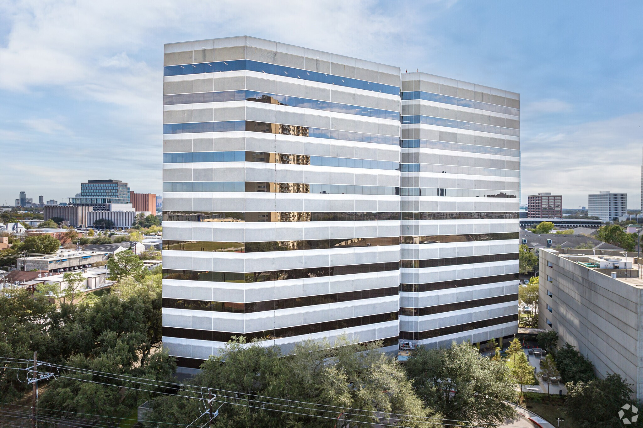 3355 W Alabama St, Houston, TX à louer Photo principale– Image 1 sur 18