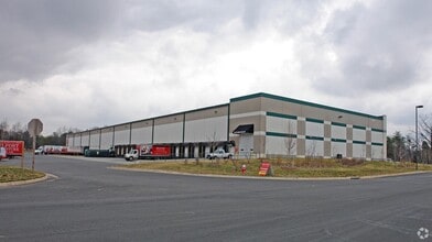 45190 Ocean Ct, Sterling, VA à louer Photo de l’immeuble– Image 1 sur 7