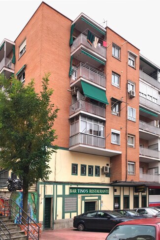 Plus de détails pour Local commercial à louer