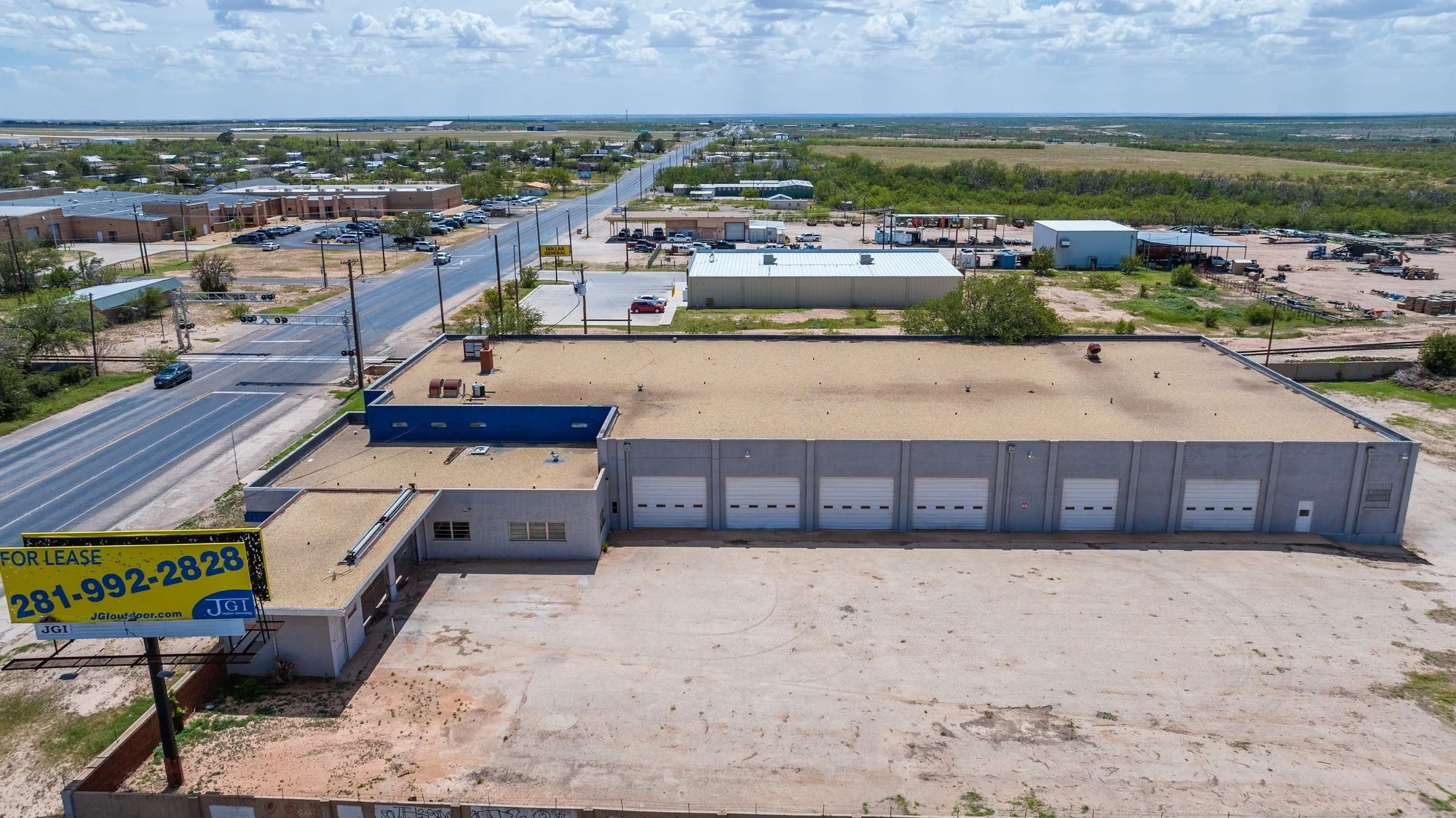 3418 W Highway 80, Big Spring, TX à louer Photo de l’immeuble– Image 1 sur 1