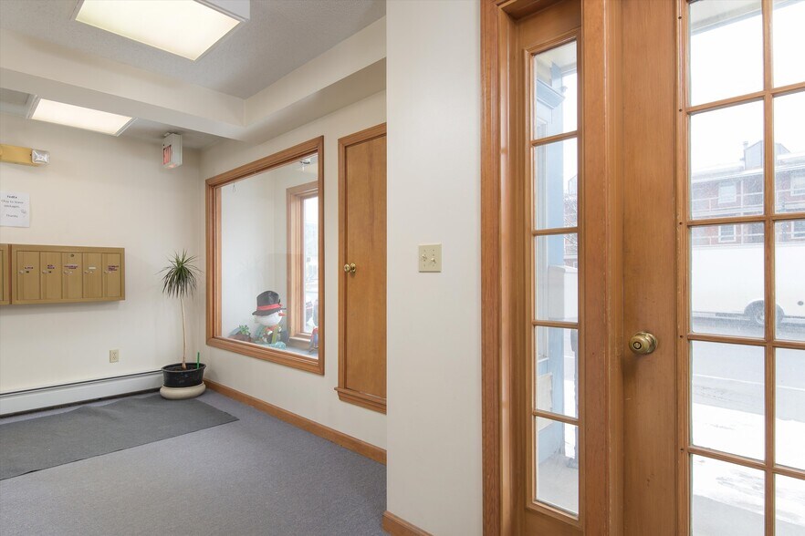 156 Main St, Ludlow, VT à vendre - Photo de l’immeuble – Image 3 sur 78