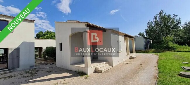 Plus de détails pour Local commercial à louer