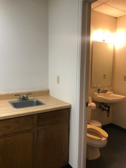 6100 E 58th Ave, Commerce City, CO à louer - Photo intérieure – Image 2 sur 21