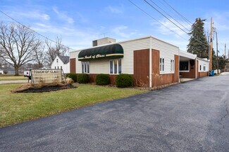 Plus de détails pour 1801 Croghan St, Fremont, OH - Local commercial à vendre