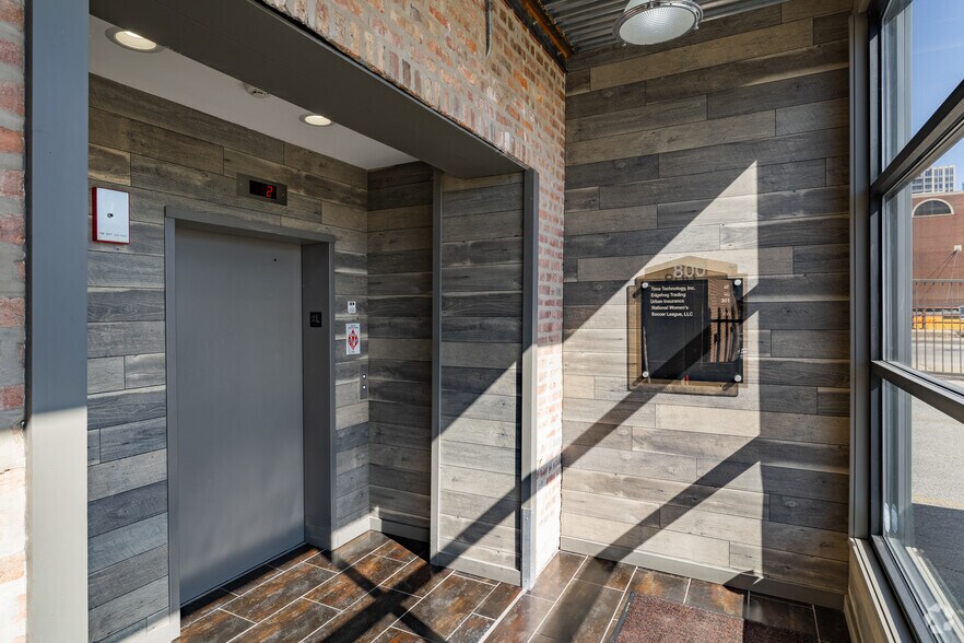 800 W Huron St, Chicago, IL à louer - Hall d’entrée – Image 3 sur 4