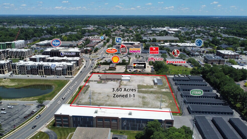 105 W Carmel Dr, Carmel, IN à louer - Photo de l’immeuble – Image 3 sur 13