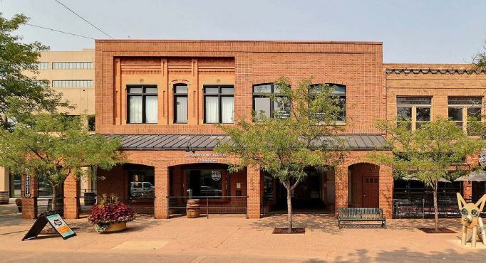 813 8th St, Greeley, CO à vendre Photo de l’immeuble– Image 1 sur 16