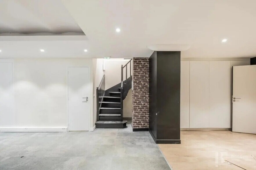 10 Rue Du Général De Castelnau, Paris à louer - Photo de l’immeuble – Image 3 sur 11