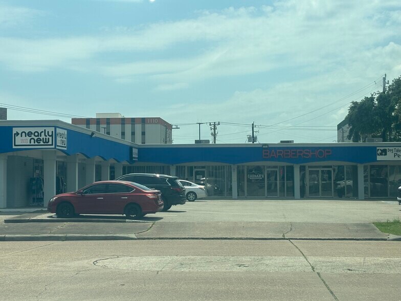 18018-18030 Nassau Bay Dr, Houston, TX à louer - Photo principale – Image 1 sur 3