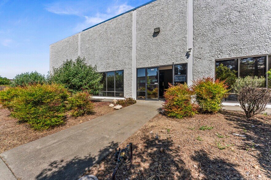 962 Kaiser Rd, Napa, CA à vendre - Photo principale – Image 1 sur 24