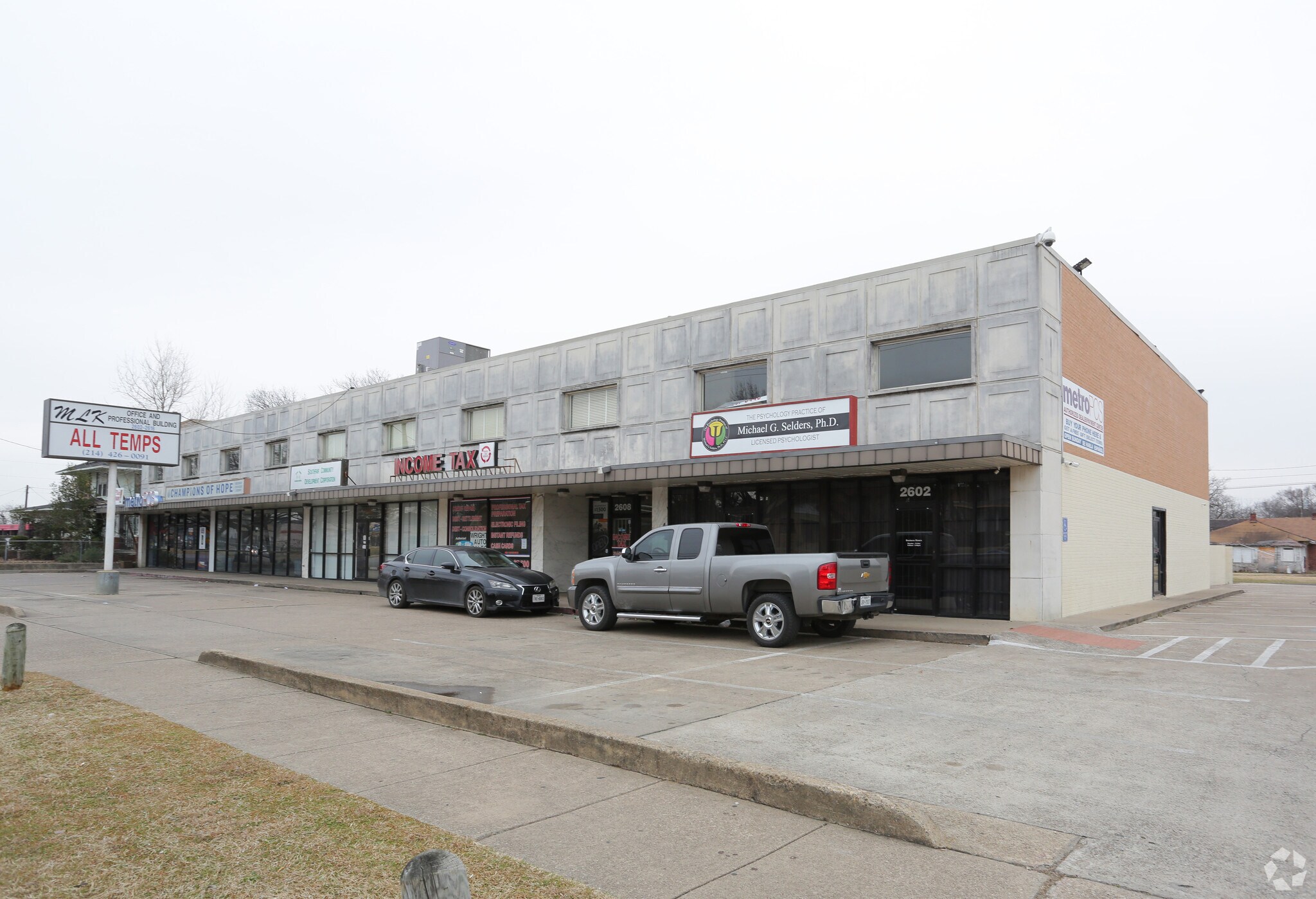 2602-2616 Martin Luther King Jr Blvd, Dallas, TX à louer Photo principale– Image 1 sur 3