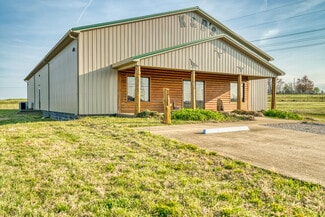 Plus de détails pour 420 Farmers Dr, Russellville, KY - Local commercial à vendre