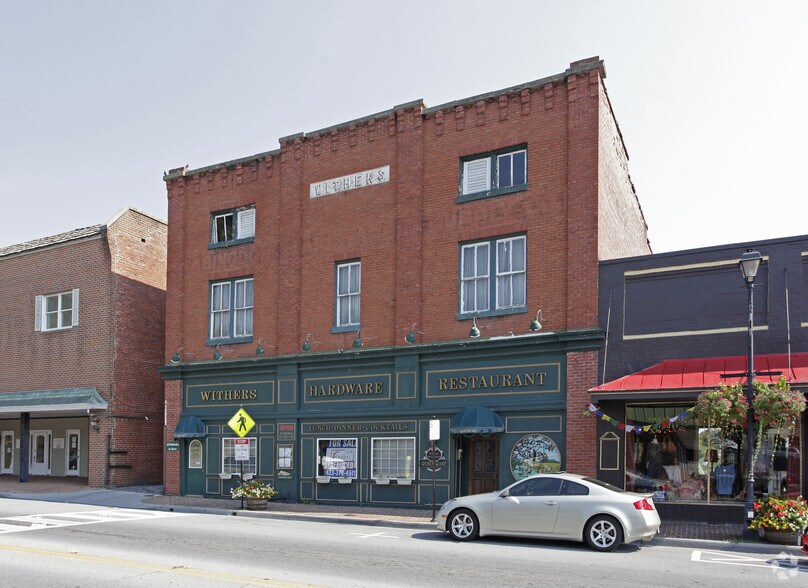 260 W Main St, Abingdon, VA à louer - Photo de l’immeuble – Image 3 sur 3