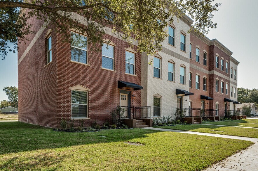 504 O Connor Rd, Irving, TX à vendre - Photo de l’immeuble – Image 1 sur 73