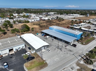 Plus de détails pour 408-412 Farmers Market Rd, Fort Pierce, FL - Industriel/Logistique à louer