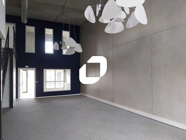 Plus de détails pour Bureau à vendre