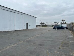 3101 Hoover Ave, National City, CA à louer Photo intérieure– Image 2 sur 4