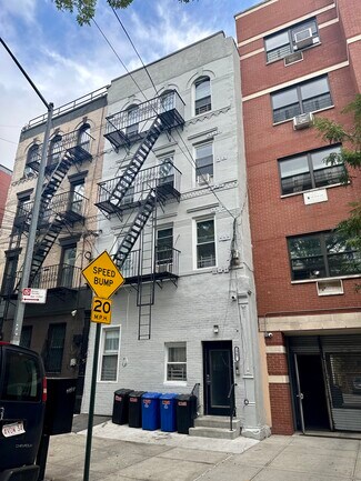 Plus de détails pour 1967 Bergen St, Brooklyn, NY - Logement à vendre