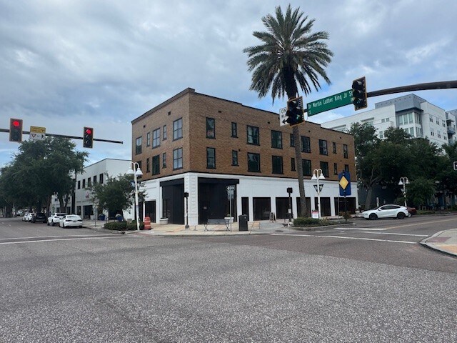 900-912 Central Ave, Saint Petersburg, FL à louer - Photo de l’immeuble – Image 1 sur 6
