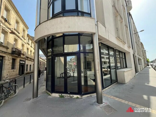 Plus de détails pour Bureau à louer