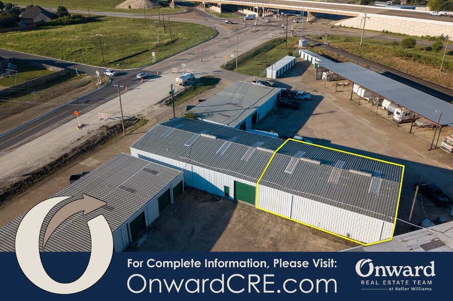 1604 W Spring Valley Rd, Hewitt, TX à louer - Photo de l’immeuble – Image 3 sur 3