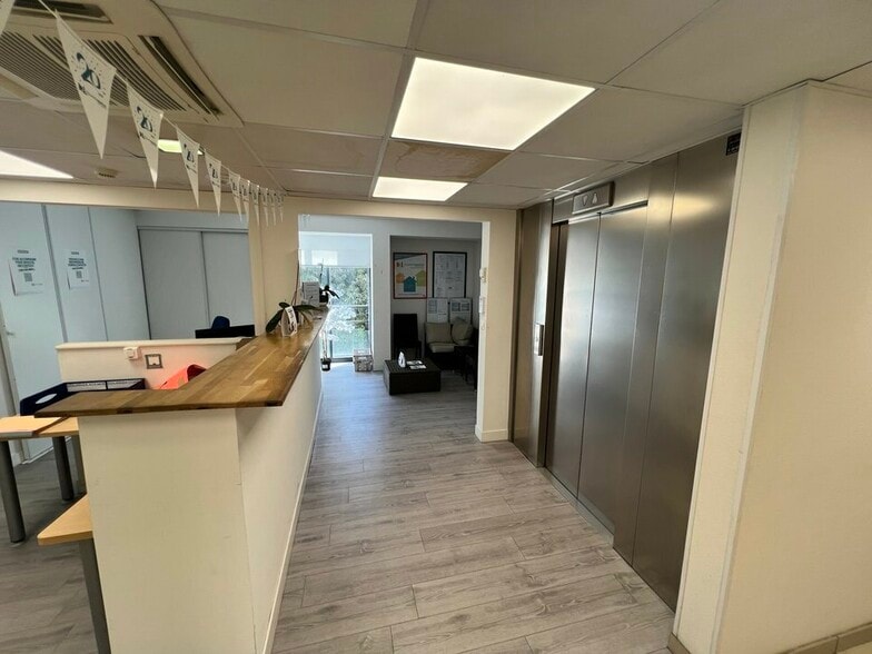 15 Avenue Robert Soleau, Antibes à louer - Photo intérieure – Image 1 sur 7