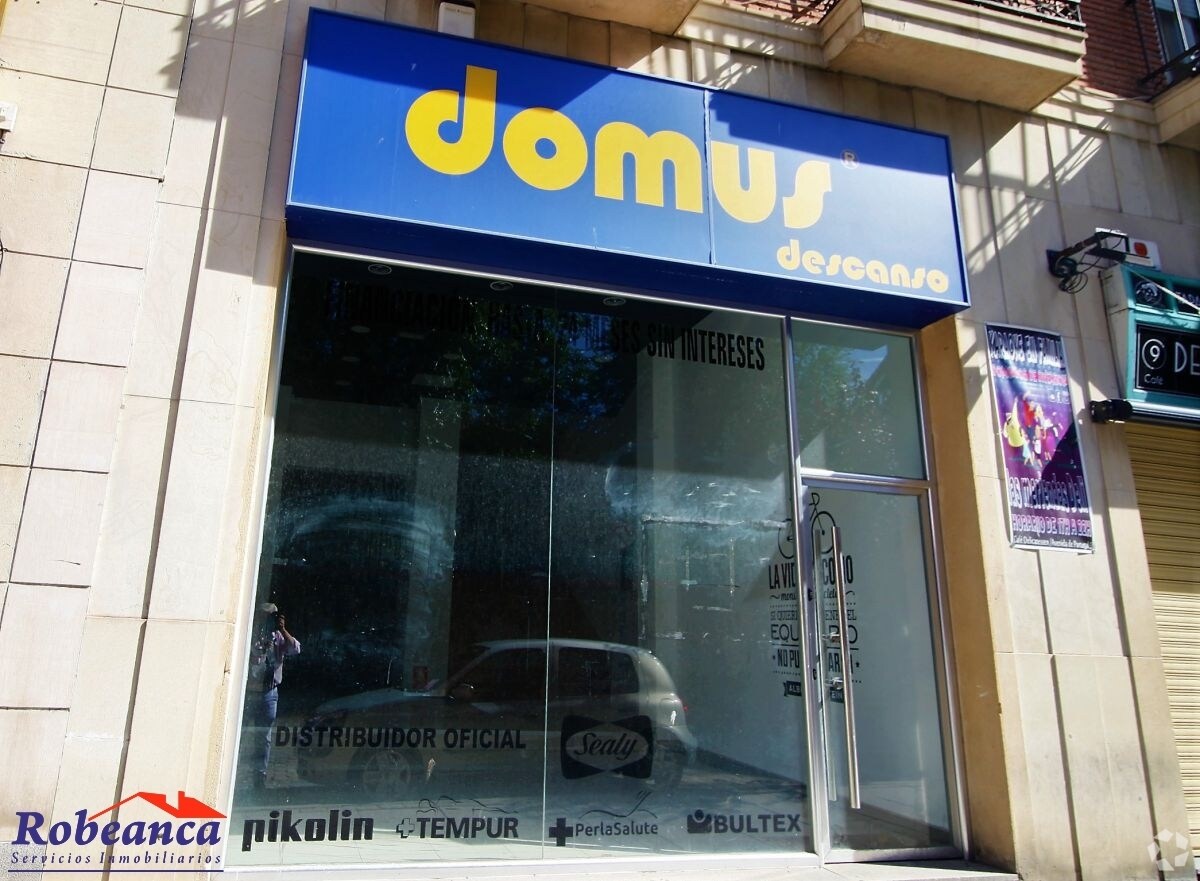 Local commercial dans Ávila, Ávila à louer Photo principale– Image 1 sur 2