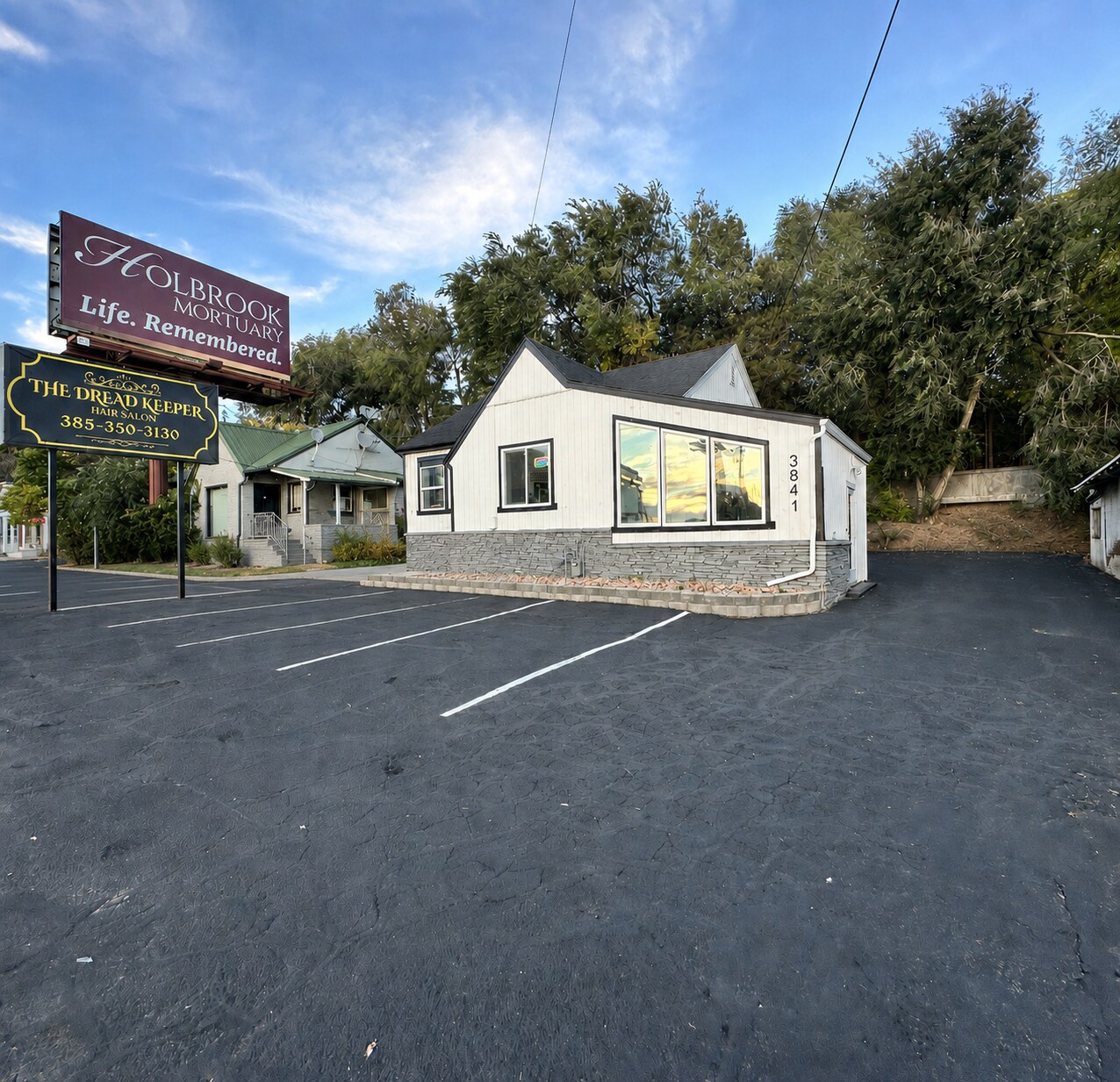 3841 S Highland Dr, Salt Lake City, UT à louer Photo de l’immeuble– Image 1 sur 17