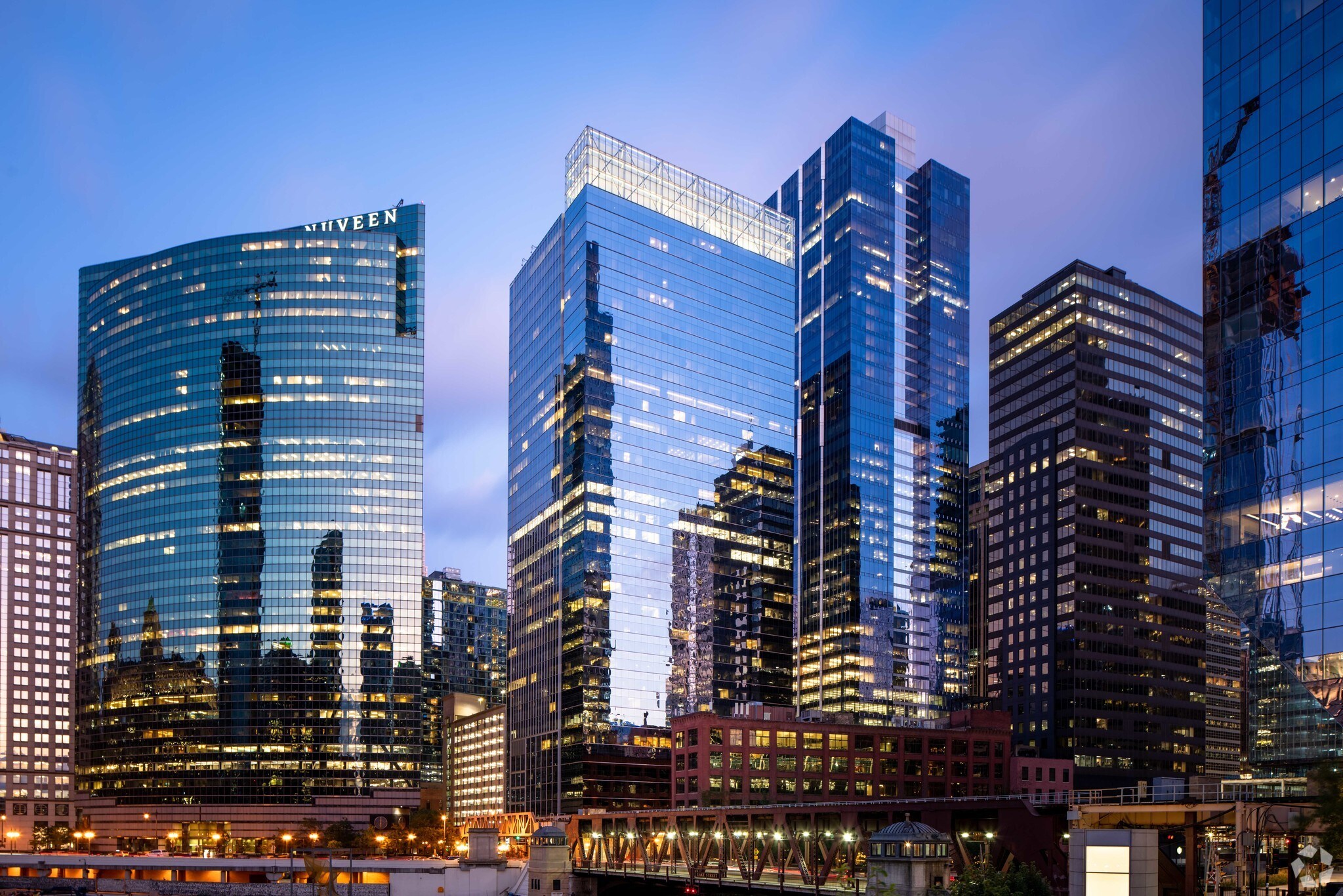 191 N Wacker Dr, Chicago, IL à louer Photo principale– Image 1 sur 24