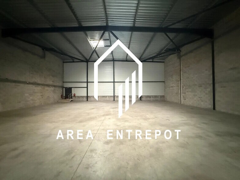 Local d’activités dans Aix-en-Provence à louer - Photo intérieure – Image 1 sur 7