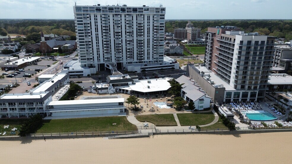 4007 Atlantic Ave, Virginia Beach, VA à louer - Photo de l’immeuble – Image 1 sur 10