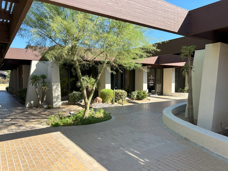 69844-69848 Highway 111, Rancho Mirage, CA à vendre - Photo de l’immeuble – Image 2 sur 14
