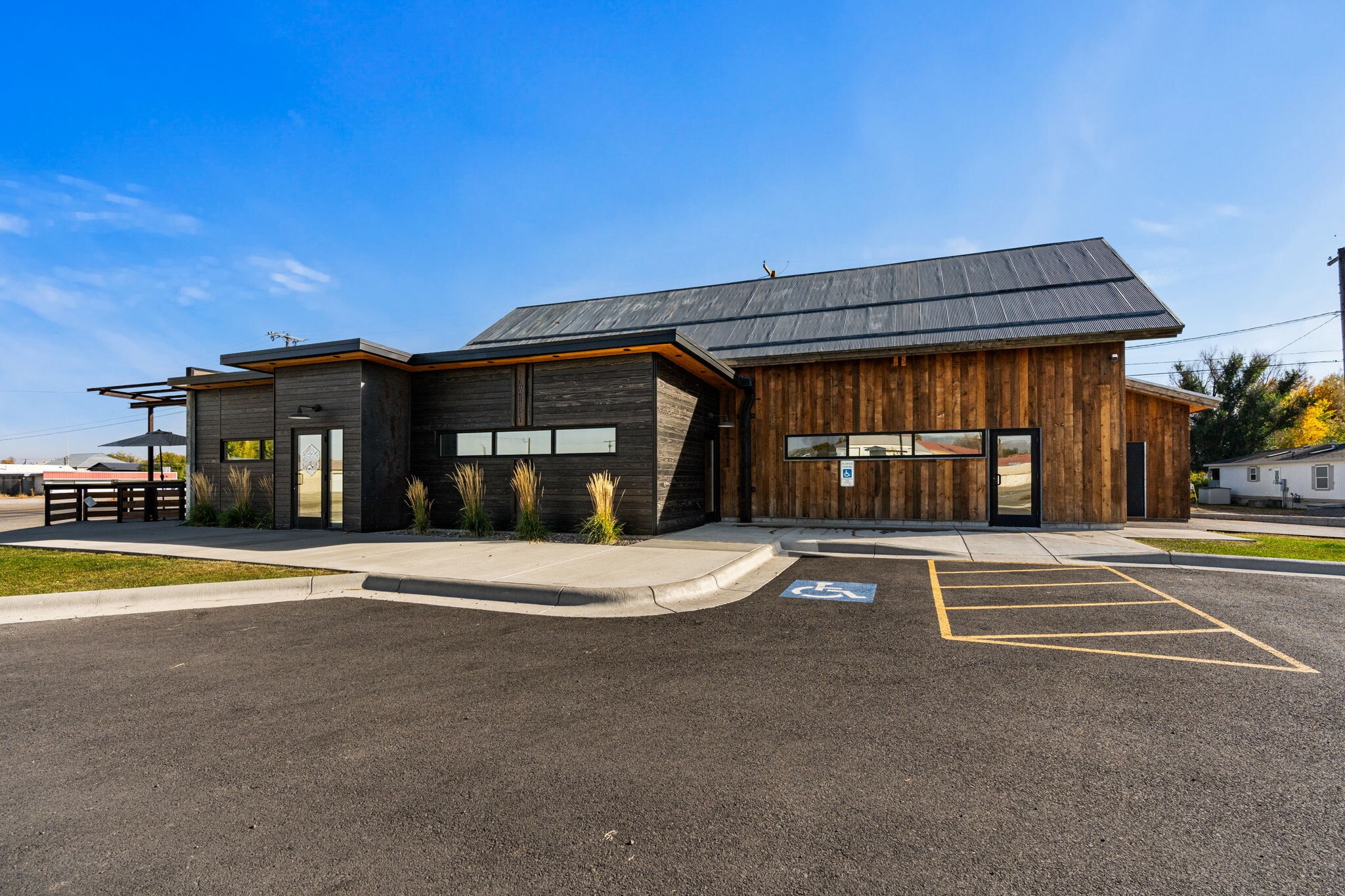 123 W Elm St, Three Forks, MT à vendre Photo principale– Image 1 sur 4